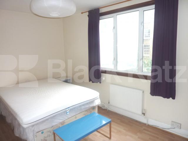 			NEW INSTRUCTION!, 3 Bedroom, 1 bath, 1 reception Flat			 Parkway, CAMDEN / REGENTS PARK